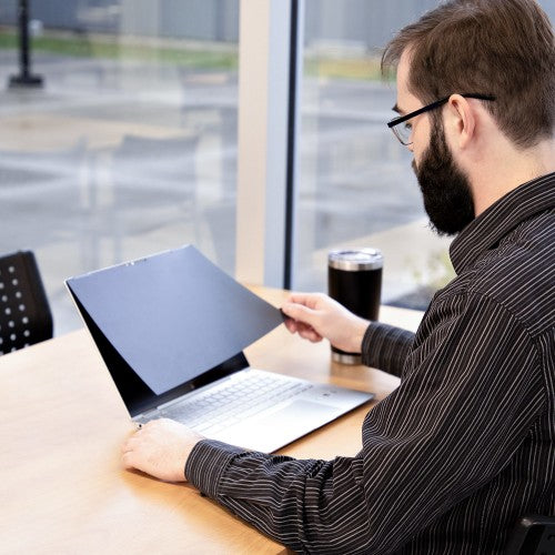 StarTech.com 14-inch 16:10 Flip-Over Privacy Screen with Touch, Anti-Glare Privacy Filter, Laptop Monitor Screen Protector with 51% Blue Light Reduction