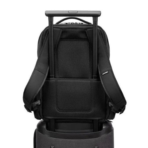 Incase A.R.C. Daypack With ReSpun 100% Recycled Polyester 24L Black