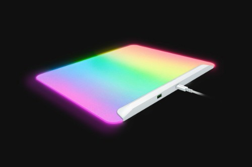 Razer Firefly V2 Pro Gaming mouse pad White