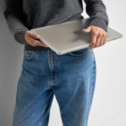 Incase Edge Hardshell Case with Makrolon® for 13-inch MacBook Air (M2/M3, 2022-2024)