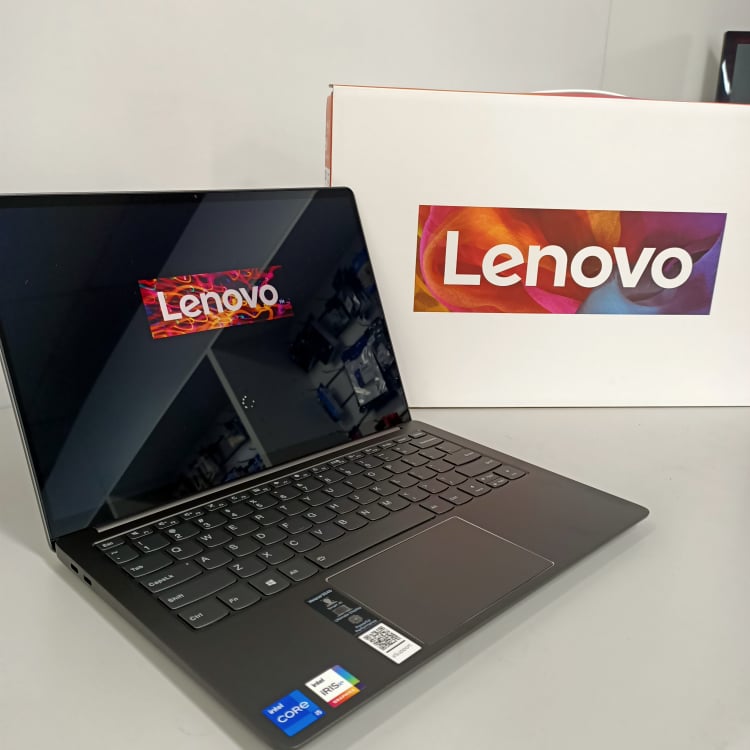 Lenovo Notebook 13.3" i5 11th Gen